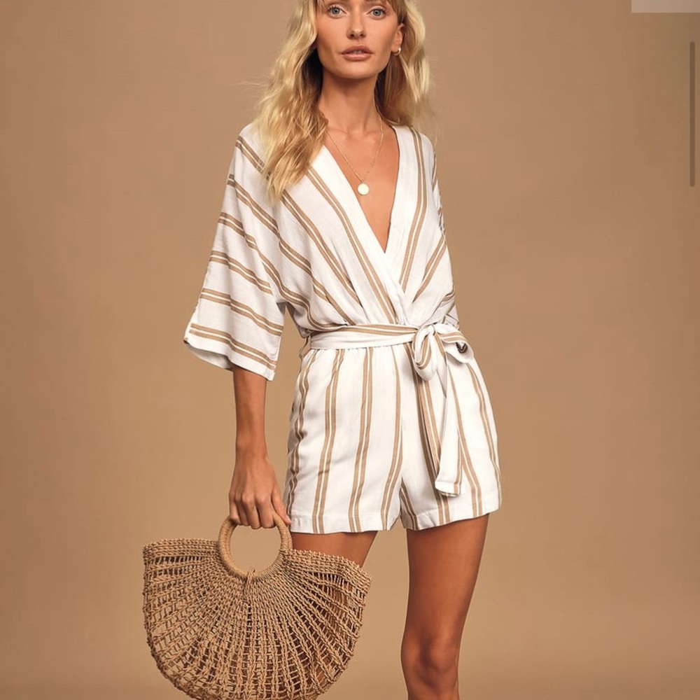 Lulu’s seaside romper